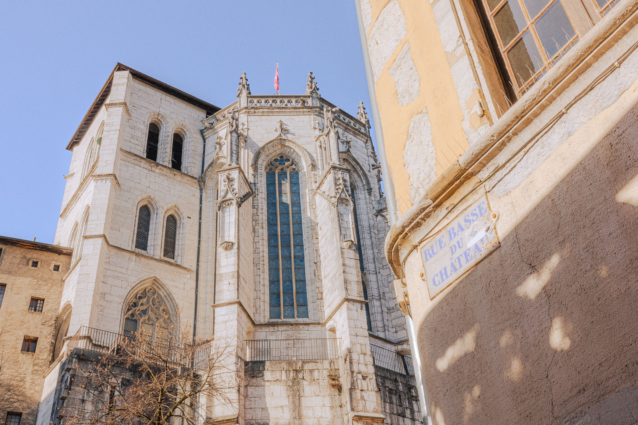 rue-basse-chateau-chambery