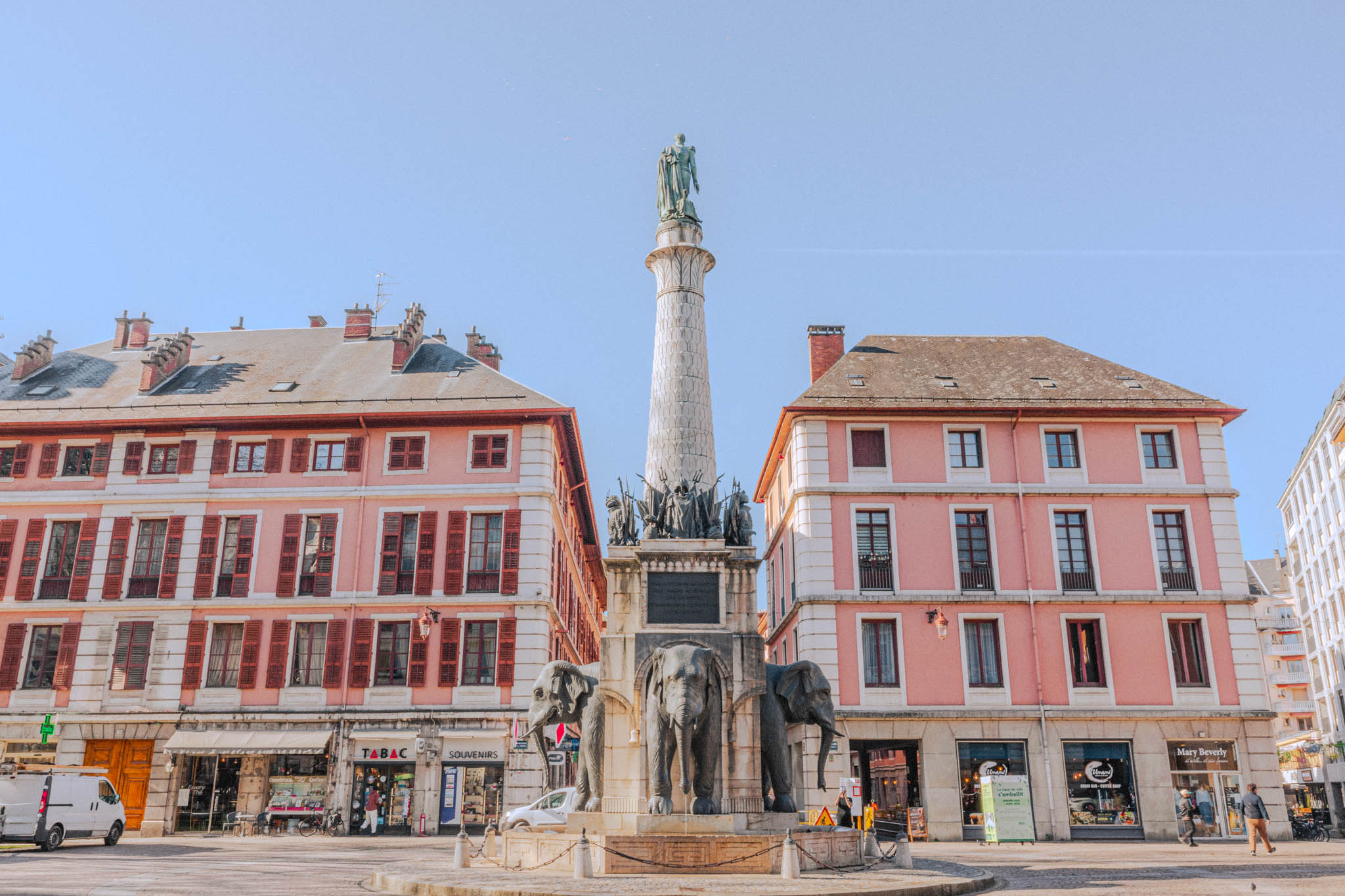 fontaine-elephants-chambery