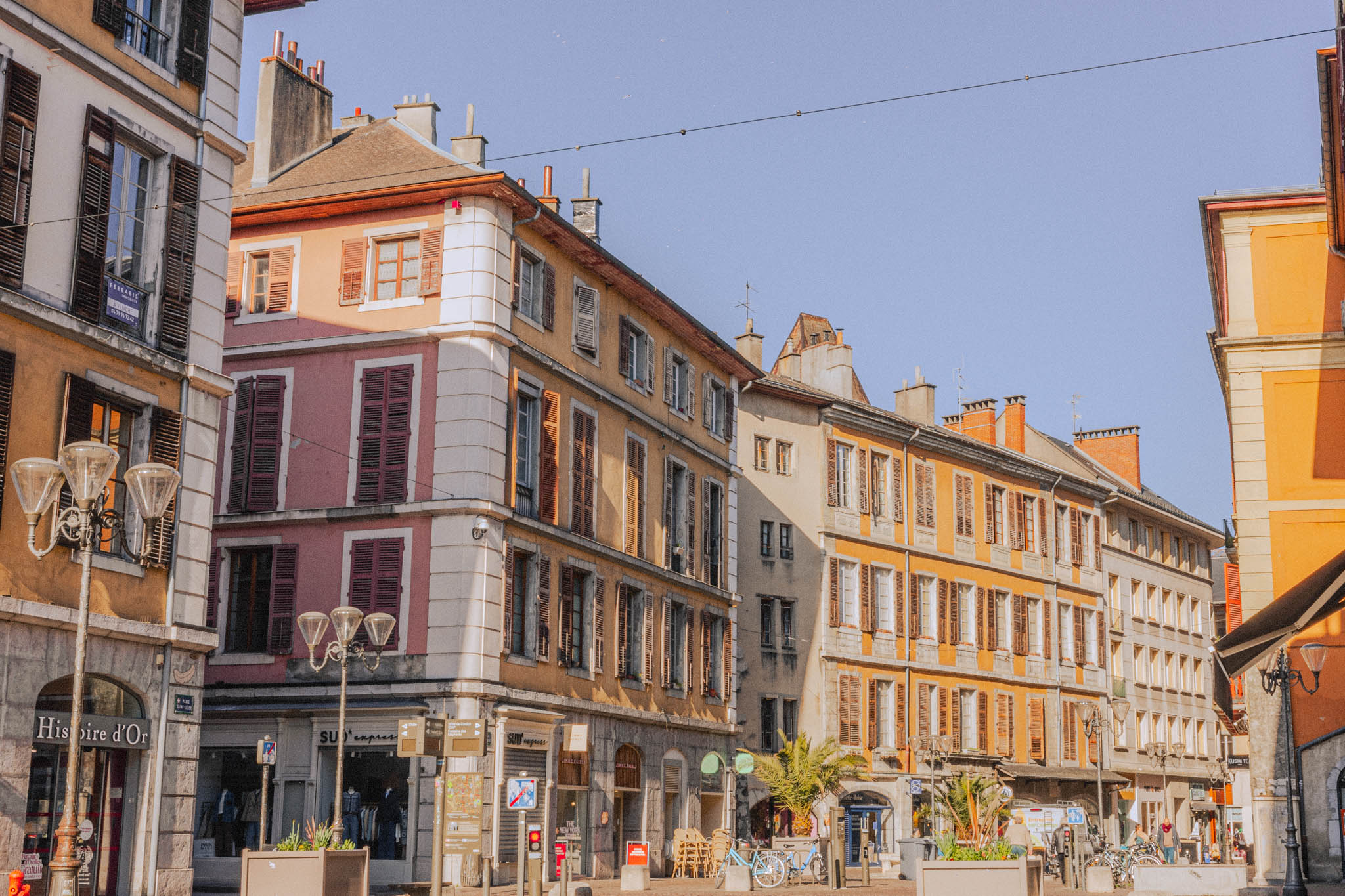 place-horloge-chambery